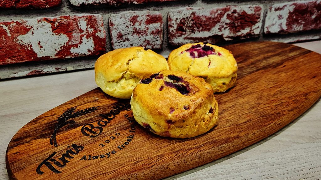 Scones — Mixberry & Plain